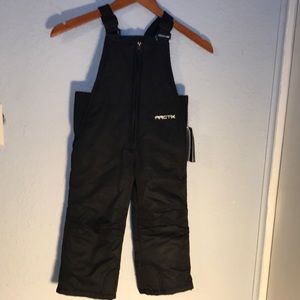 NWT Arctix insulated snow bibs